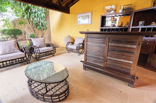 LLovaneli House - HiveNB