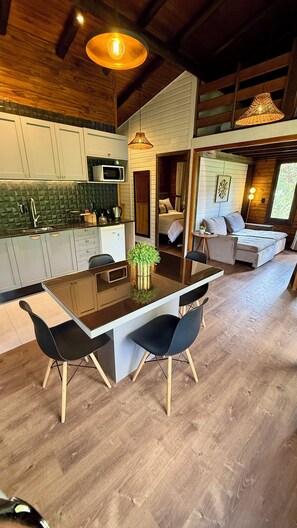 Doppelzimmer, Veranda, Gartenblick | Innenbereich