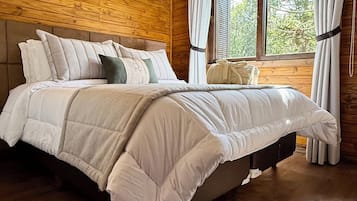 Doppelzimmer, Veranda, Gartenblick | Verdunkelungsvorhänge, Bügeleisen/Bügelbrett, kostenloses WLAN