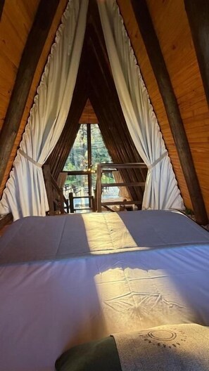 Chalet Deluxe, vue sur la montagne | Rideaux d’obscurcissement, fer et planche à repasser