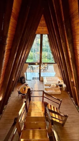 Deluxe Chalet, Mountain View | Interior. Vistas de Mantiqueira