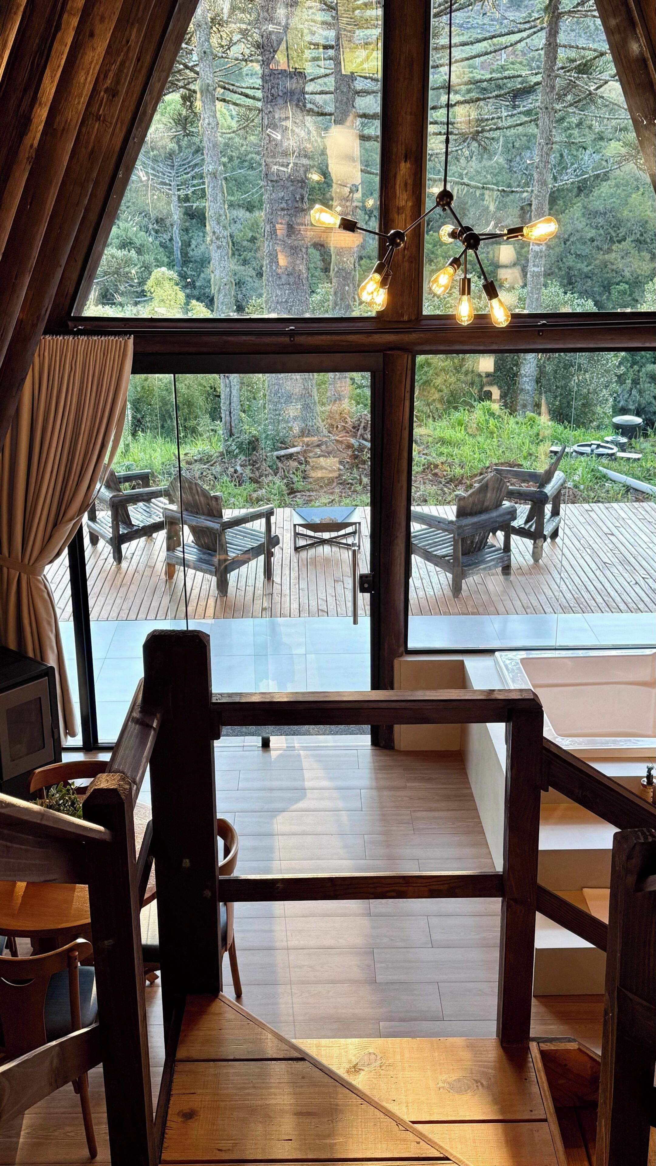Deluxe Chalet, Mountain View | Blackout drapes, iron/ironing board, free WiFi