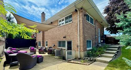 Spacious Single Family House with Parking