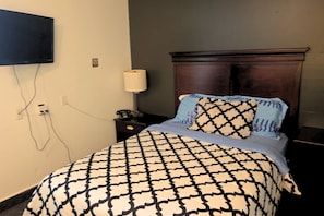 1 غرفة نوم ومكواة/لوح كي وواي فاي مجانًا وملاءات أسرّة