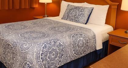 Blue Way Inn By Jasper Hutchinson - Standard 1 Queen Bed Non Smoking