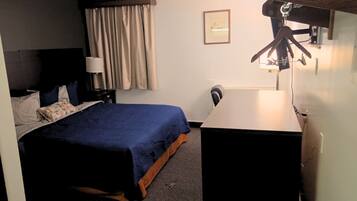 Desk, iron/ironing board, free WiFi, bed sheets