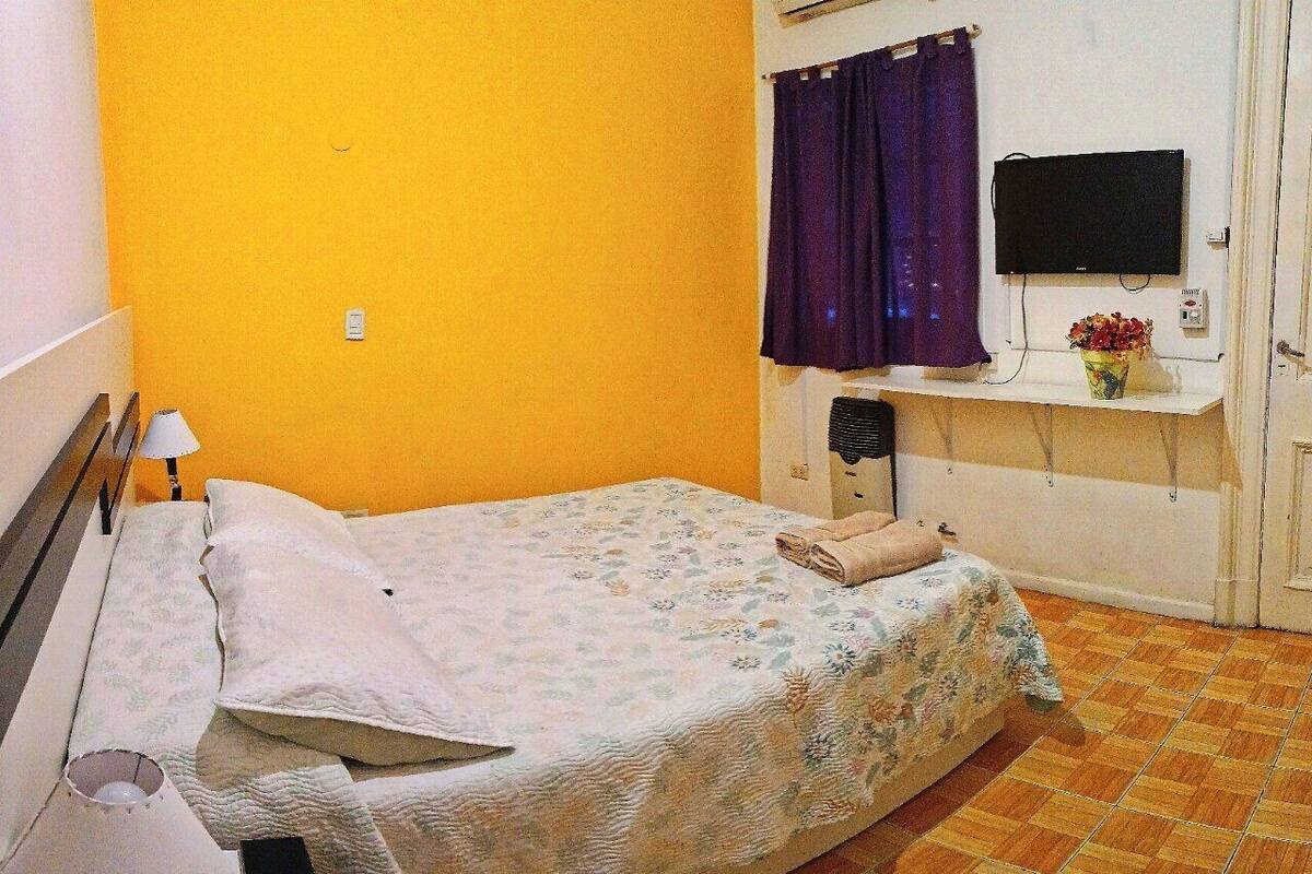 Wifi gratis y acceso para silla de ruedas
