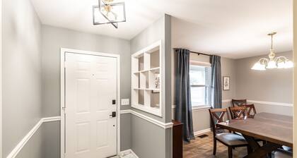 Quiet Neighborhood with Room for the Entire Family