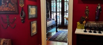 The Burnt Toast Inn- Green Room