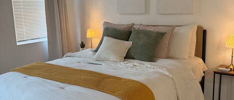 1 多间卧室、熨斗/熨衣板、WiFi、床单