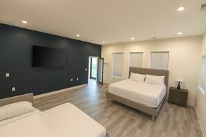 6 habitaciones, internet y ropa de cama