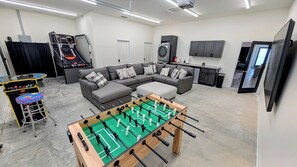 Smart TV, table football