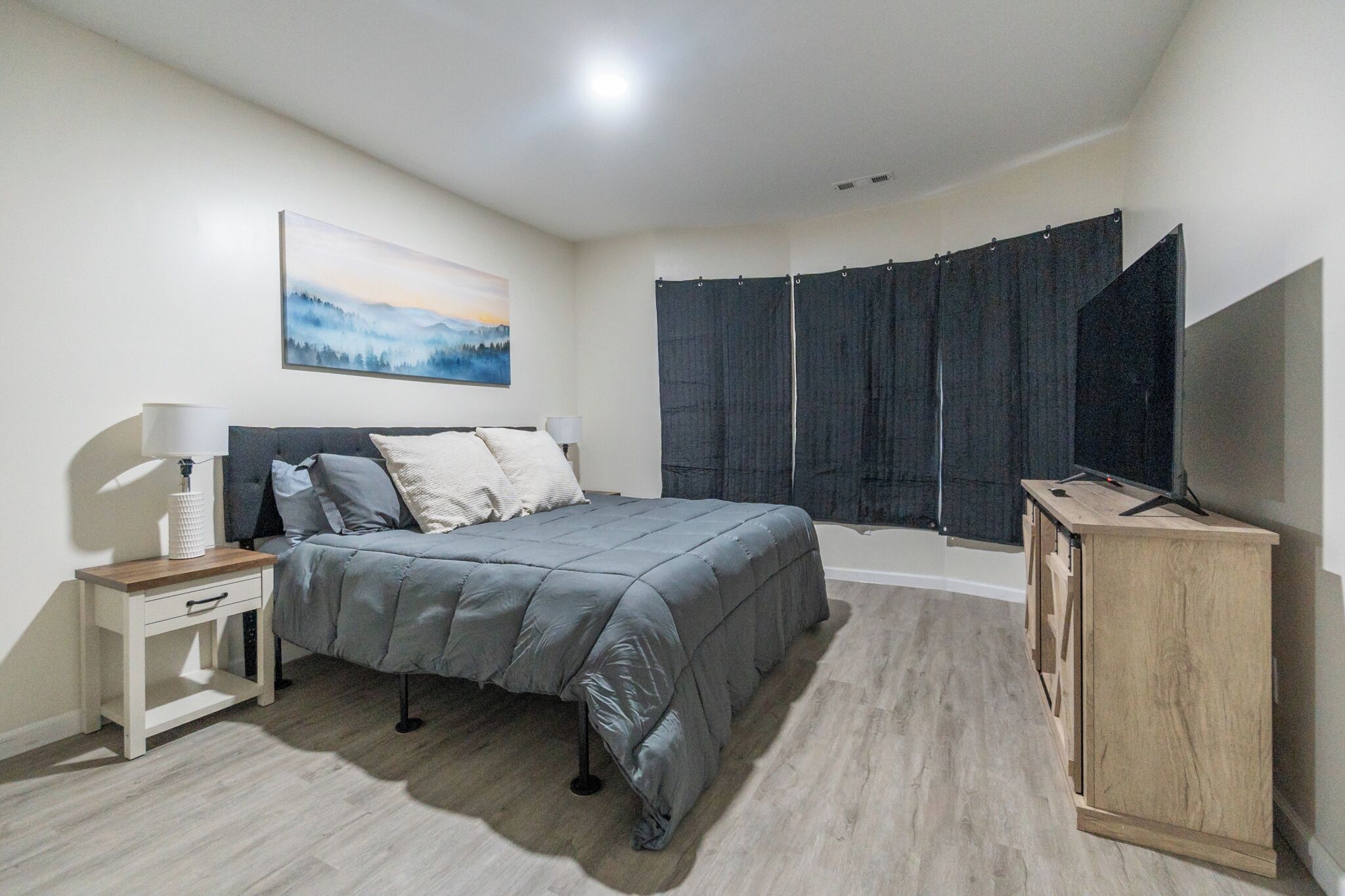 6 dormitorios, escritorio, tabla de planchar con plancha y wifi gratis