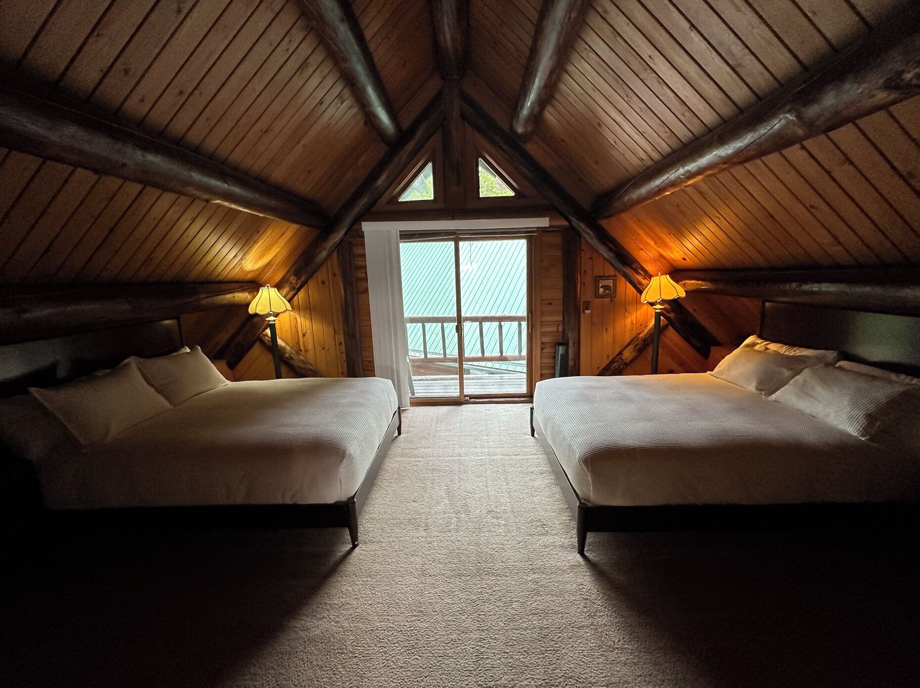 7 habitaciones, wifi y ropa de cama 