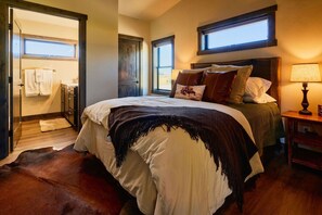 10 عدّة غرف نوم ومكواة/لوح كي وسرير سفر وواي فاي