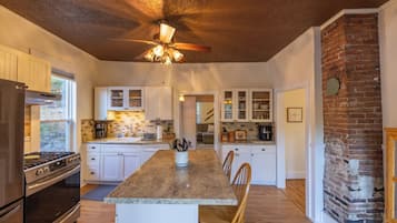 Ofen, Herdplatte, Geschirrspüler