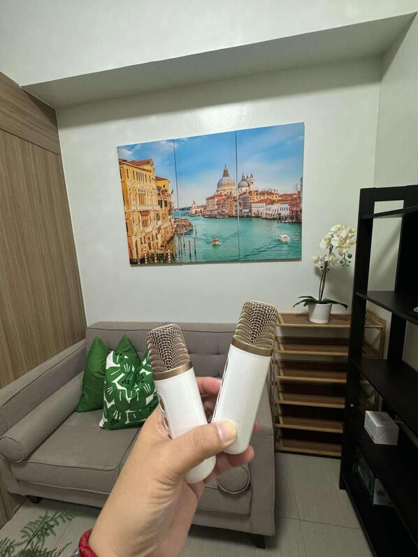 Room amenity