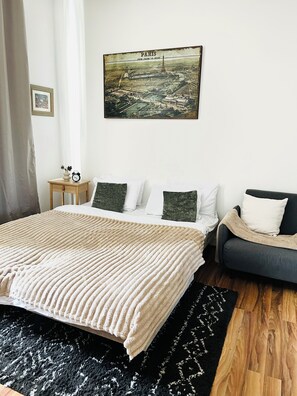 1 bedroom, iron/ironing board, WiFi, bed sheets