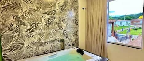 Deluxe-Suite, Balkon, Blick auf den Innenhof | Innenbereich