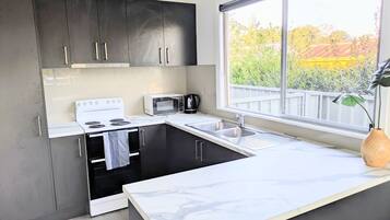 Fridge, microwave, oven, stovetop