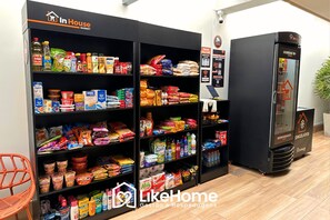 ماكينة بيع آلية