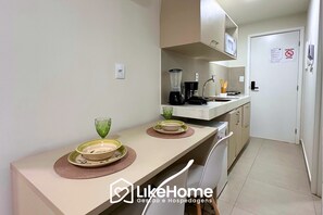 Basic Studio | Private kitchen - Vivendas do Mar - LikeHome Hospedagens (João Pessoa)