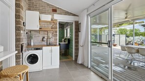 Interior - Rapid Getaway - 4 Cygnet Place, Rapid Bay (Rapid Bay)