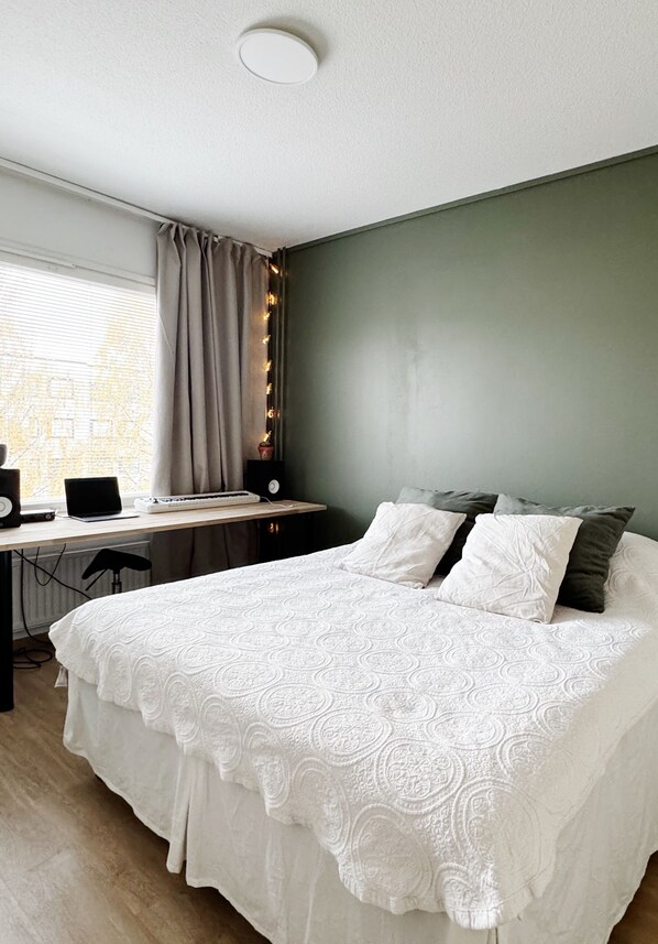 1 chambre, fer et planche à repasser, Wi-Fi, draps fournis