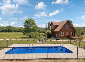 Piscine extérieure