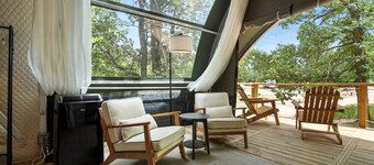 A Cozy Winter Retreat in the Black Hills