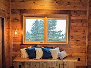 Interior - Modern Mountaintop Retreat on Sixty Acre Woods (Bozeman)