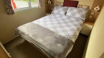 3 bedrooms, individually decorated, individually furnished, free WiFi