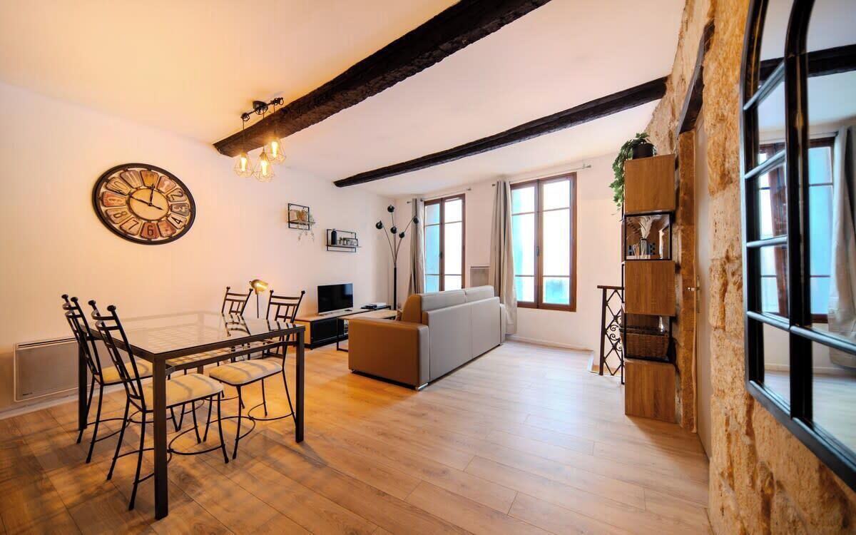 تلفزيون، كُتُب