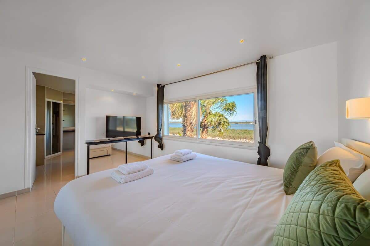 3 Schlafzimmer, Bügeleisen/Bügelbrett, WLAN, Bettwäsche