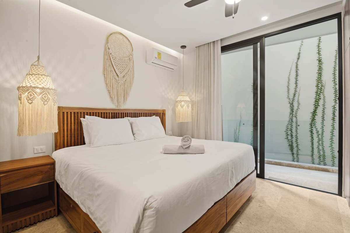 Estúdio standard, 1 cama King e sofá-cama | Cofres nos quartos, individualmente decorados