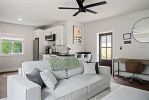 تلفزيون ذكي