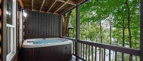 Bain à remous extérieur