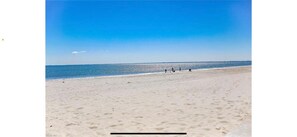 Beach - *Midterm/Longterm* Buckroe Beach Bungalow EV chrg (Hampton)