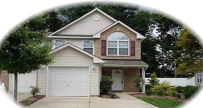 *Mid/Long Term Rental* Comforts of Home Ft Eustis