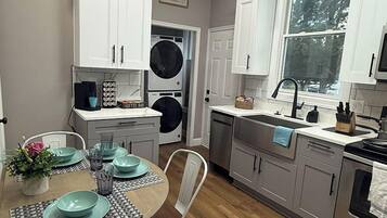 Fridge, microwave, dishwasher, coffee/tea maker