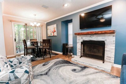 *Mid/Long Term Rental* Cozy Home at Mary Roberts