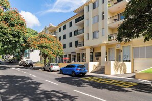 Exterior - Modern apartment with balcony – Madalenas III (Funchal)