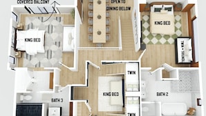 Indeling van een hotelkamer op de tweede verdieping, met een kingsize bed, twee eenpersoonsbedden, een overdekt balkon en een eethoek die open is naar de eetkamer beneden.