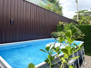 Outdoor pool - Villa El Bosque Dorado (La Fortuna)