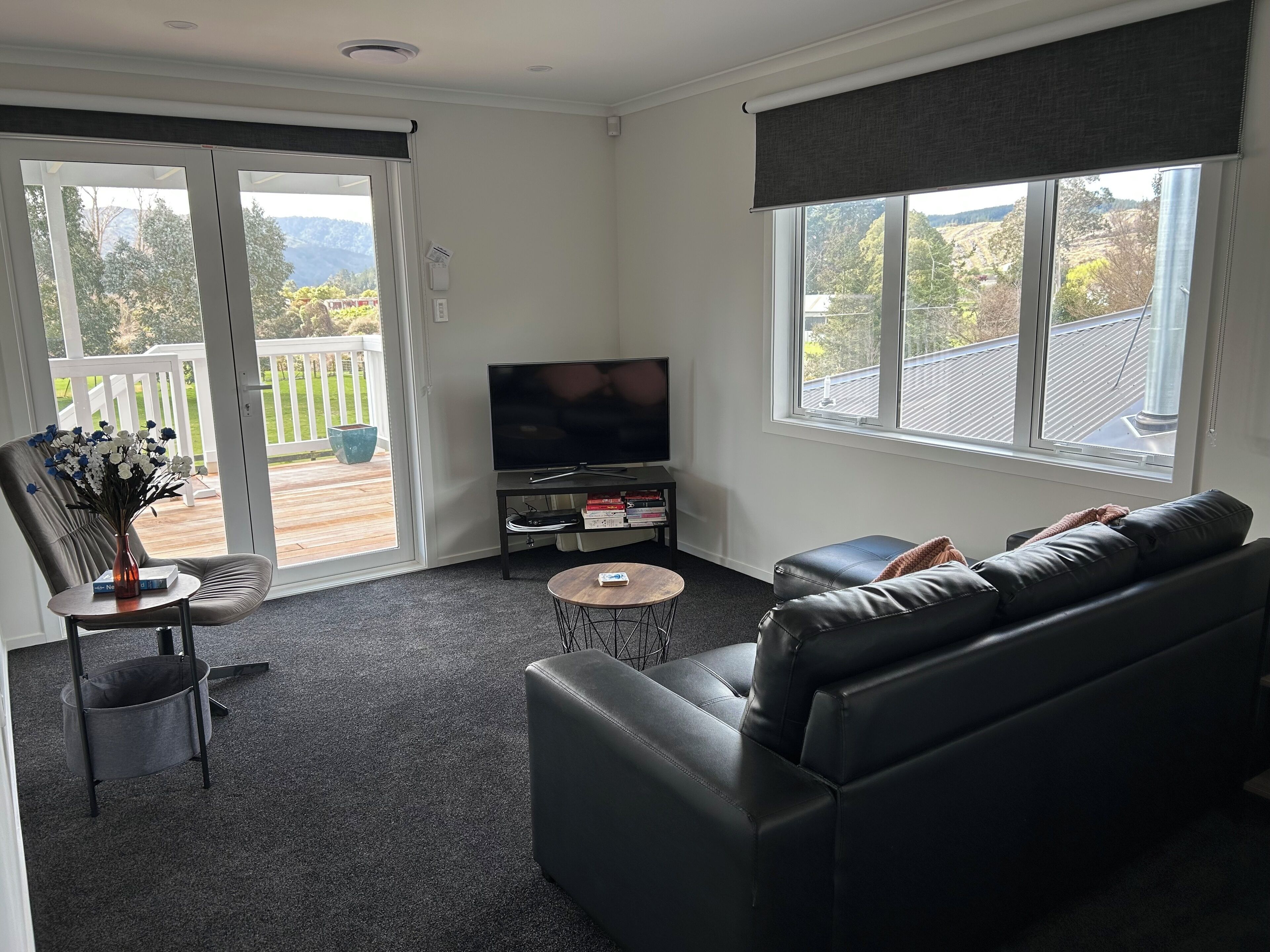 تلفزيون ذكي، كُتُب