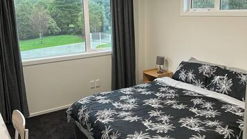 2 bedrooms, free WiFi, bed sheets