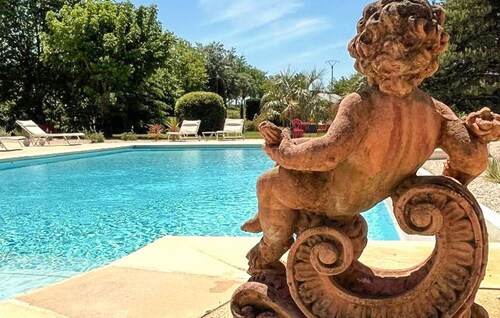 Maison avec piscine et jacuzzi