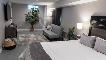 4 Schlafzimmer, Schreibtisch, Bügeleisen/Bügelbrett, kostenloses WLAN