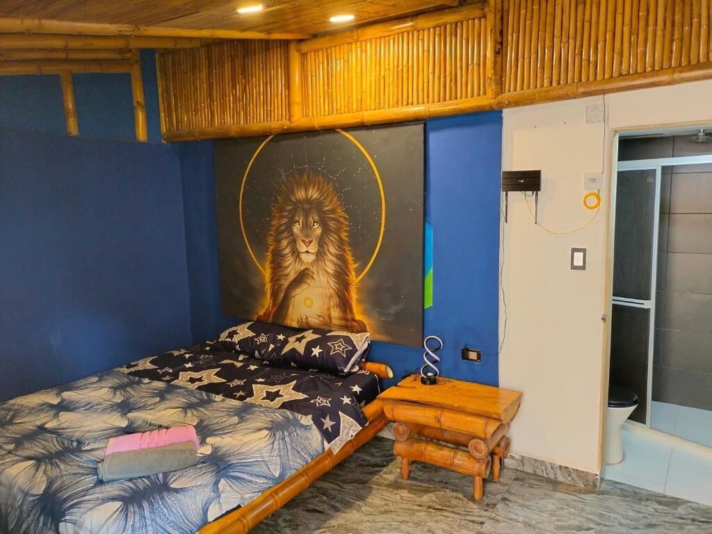 Habitación Deluxe doble, 1 cama de matrimonio grande, no fumadores, patio | Wifi gratis