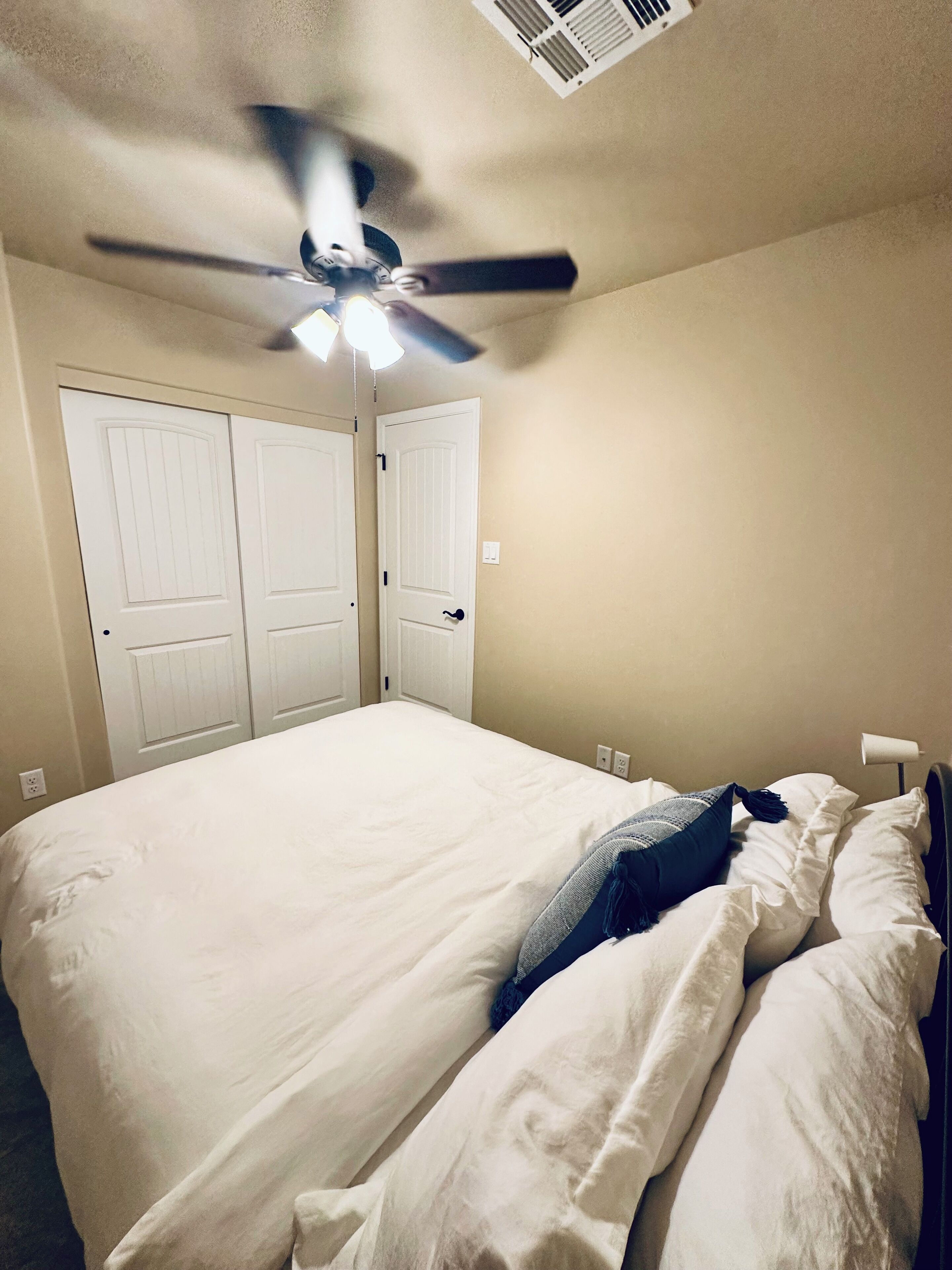 2 多间卧室、熨斗/熨衣板、WiFi